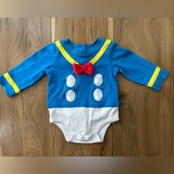 Donald Duck costume - Picture 4 of 6